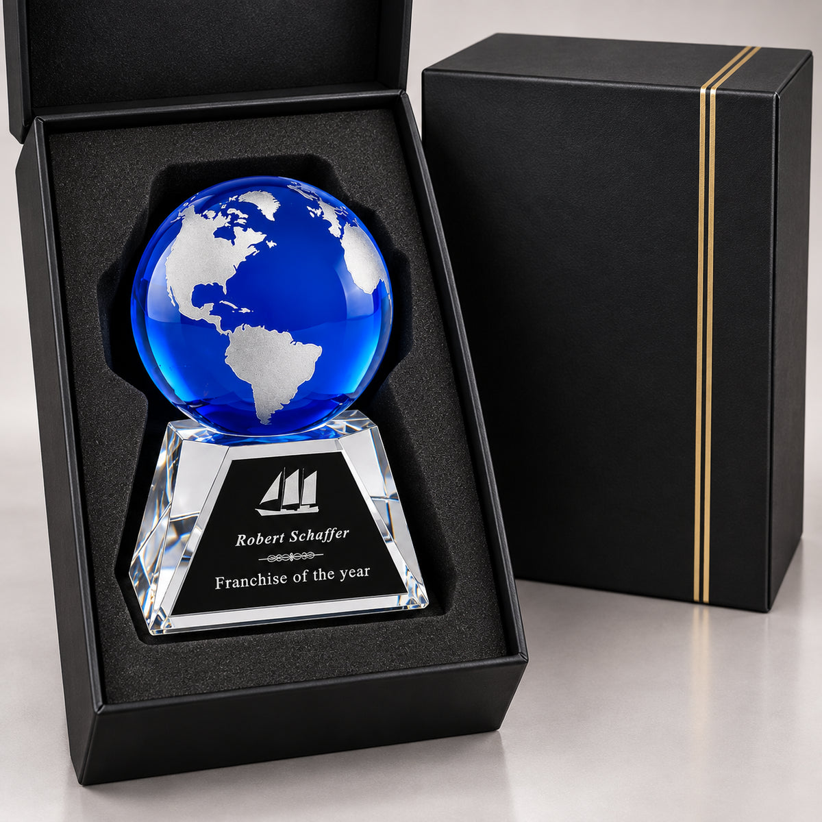 Globe Bleu | Trophée en Cristal Reconnaissance Mondiale Gravé sur Mesure