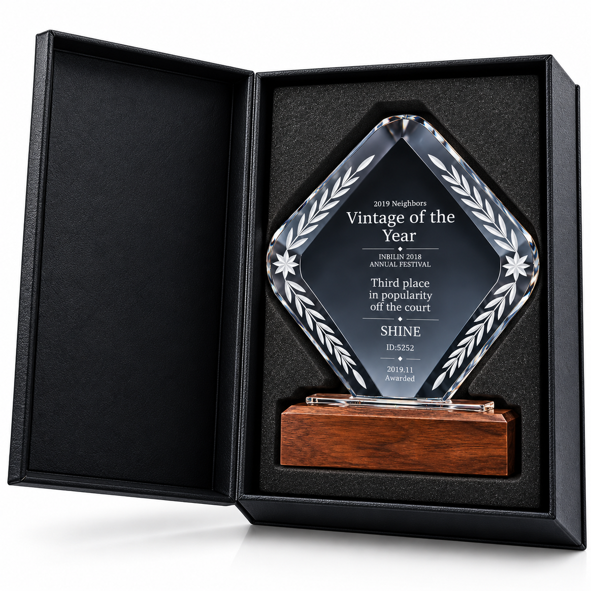 Laurelcrest Legacy | Crystal Thanksgiving Employee Recognition Award