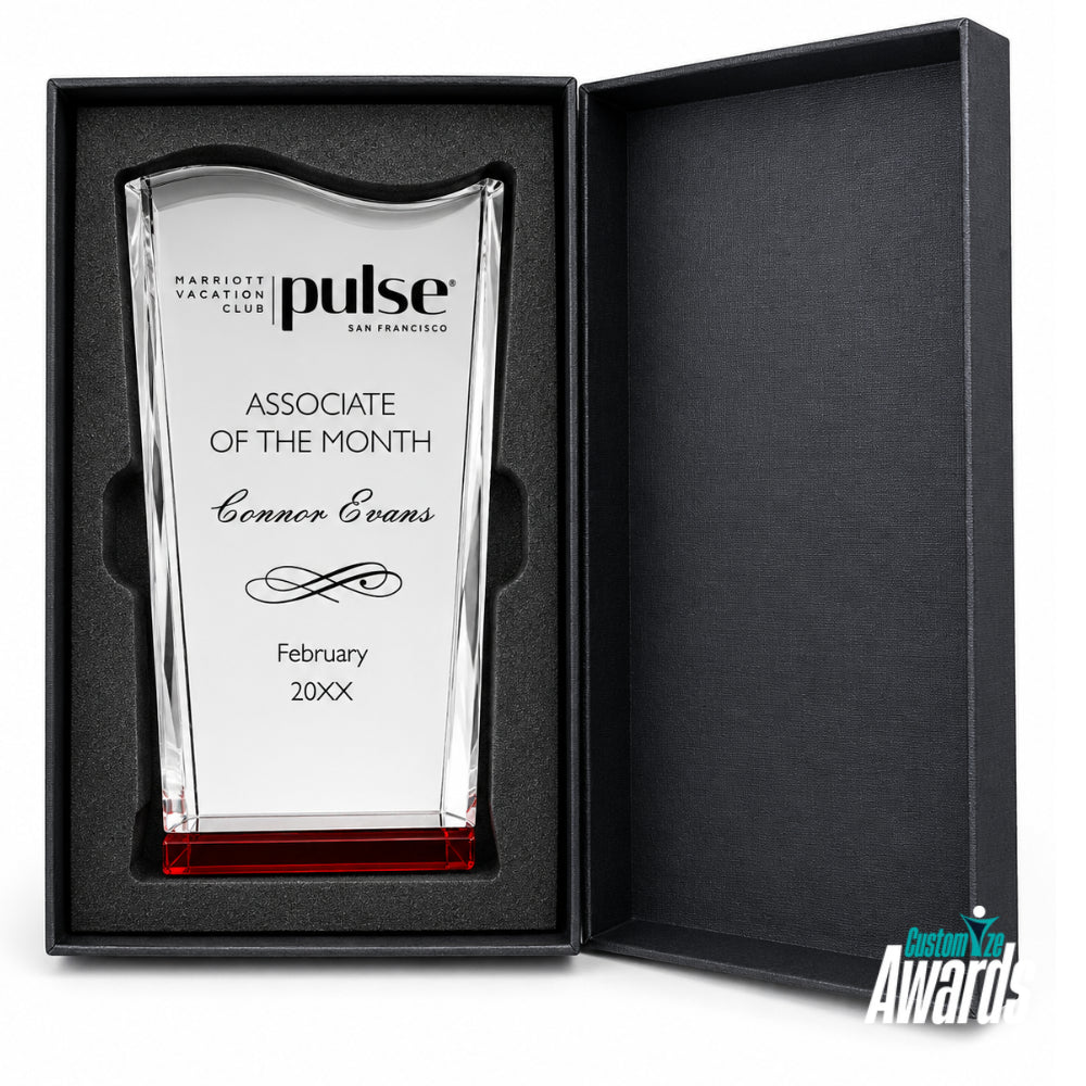 Coin Rouge | Trophée en cristal gravé personnalisé