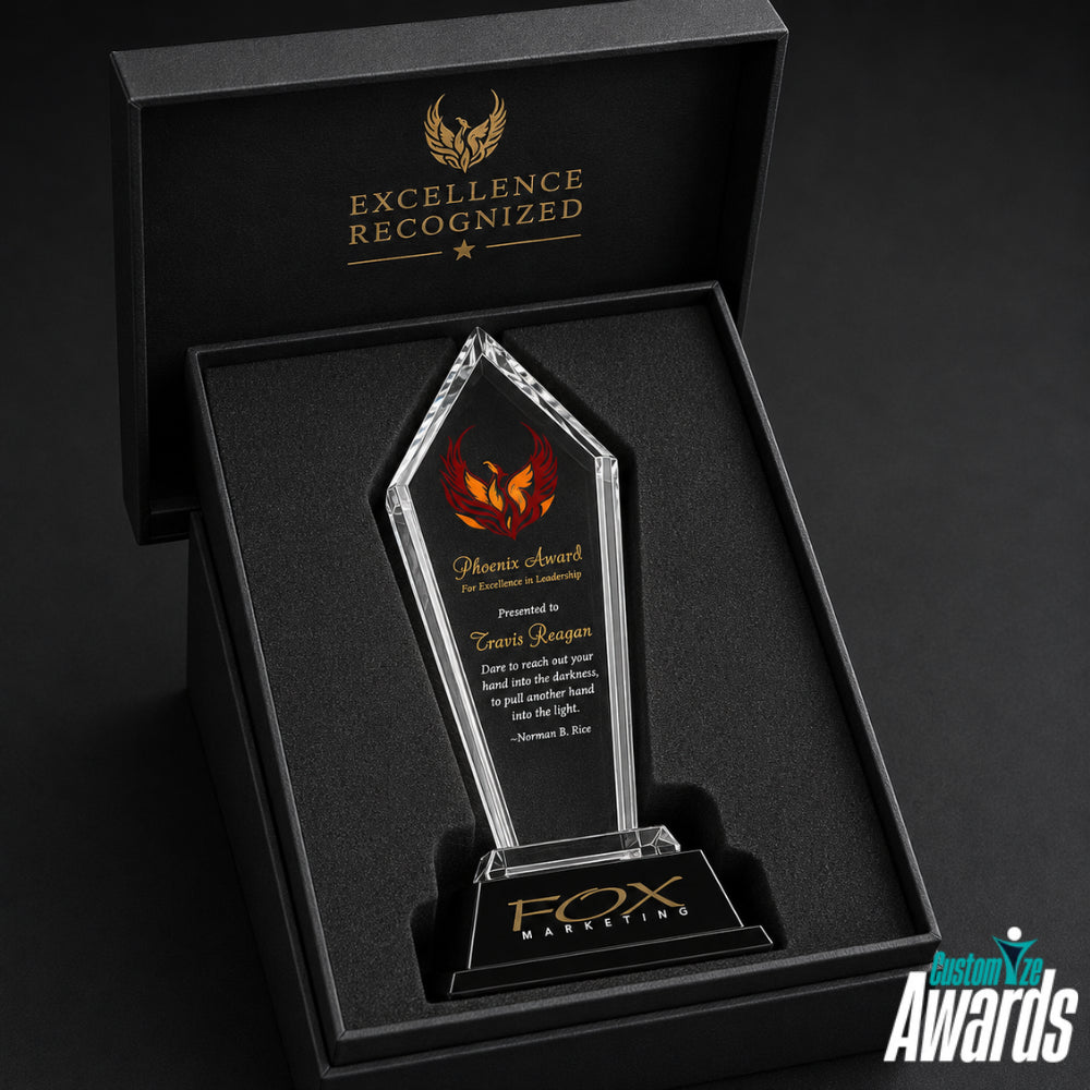 ExecutiveEngravedSignaturePeakCrystalAwardpakaging