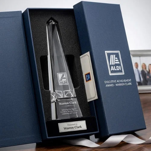 Personalized Everest Obelisk Crystal Award Trophy