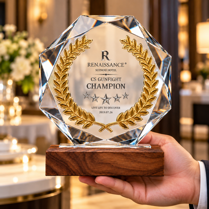 Laurelstone Prestige | Crystal Thanksgiving Corporate Recognition Award