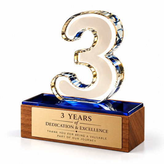 Triumph Loop | Modern recognition trophy for place achievement