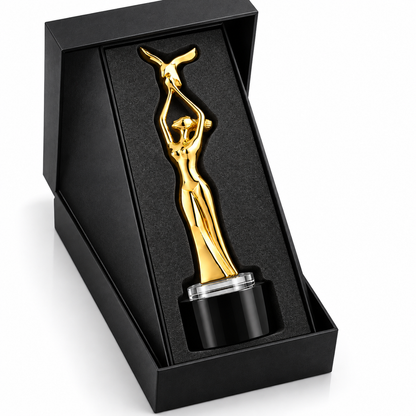 Liberty Soaring | Veterans Day Gold Eagle Military Recognition Award