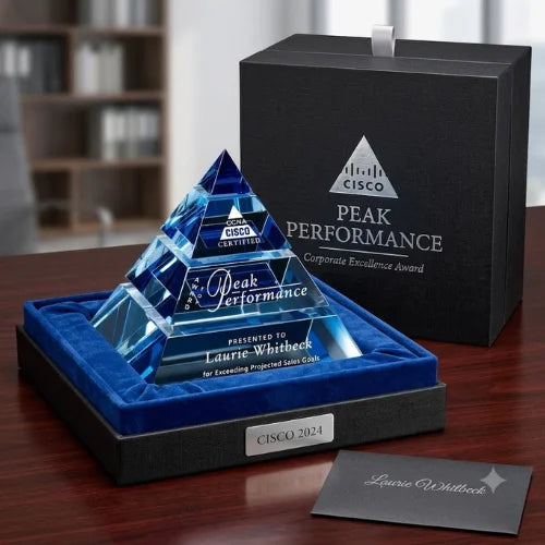 Personalized Apogee Pyramid Crystal Award Trophy