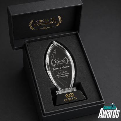 Majestic Crystal | Personalisierte gravierte Kristall-Unternehmensauszeichnungen