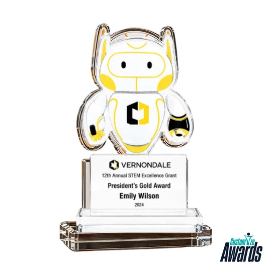 Pioneer Acrylic Robot Award main image 