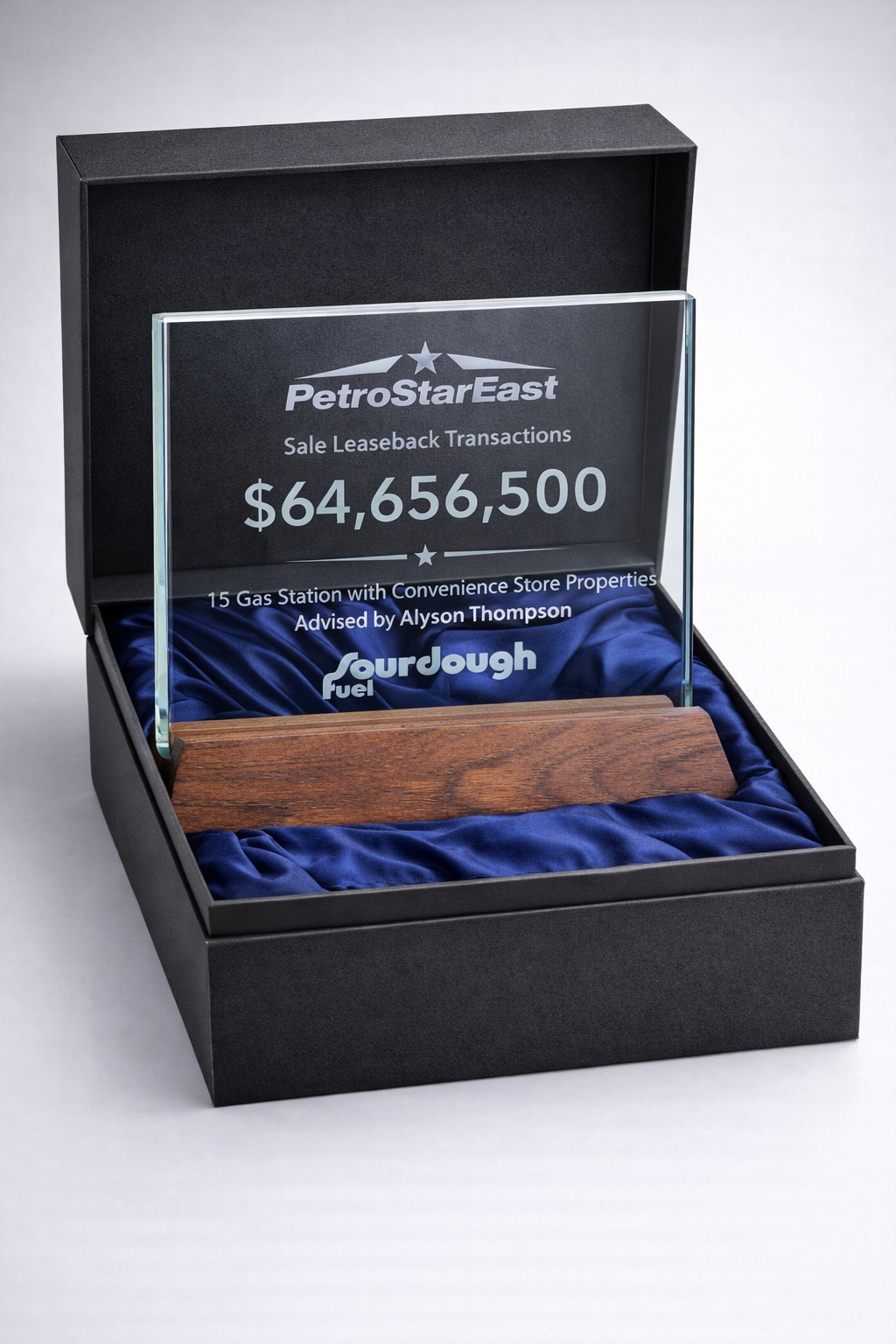Walkerton Jade & Walnut Horizontal plaque Award